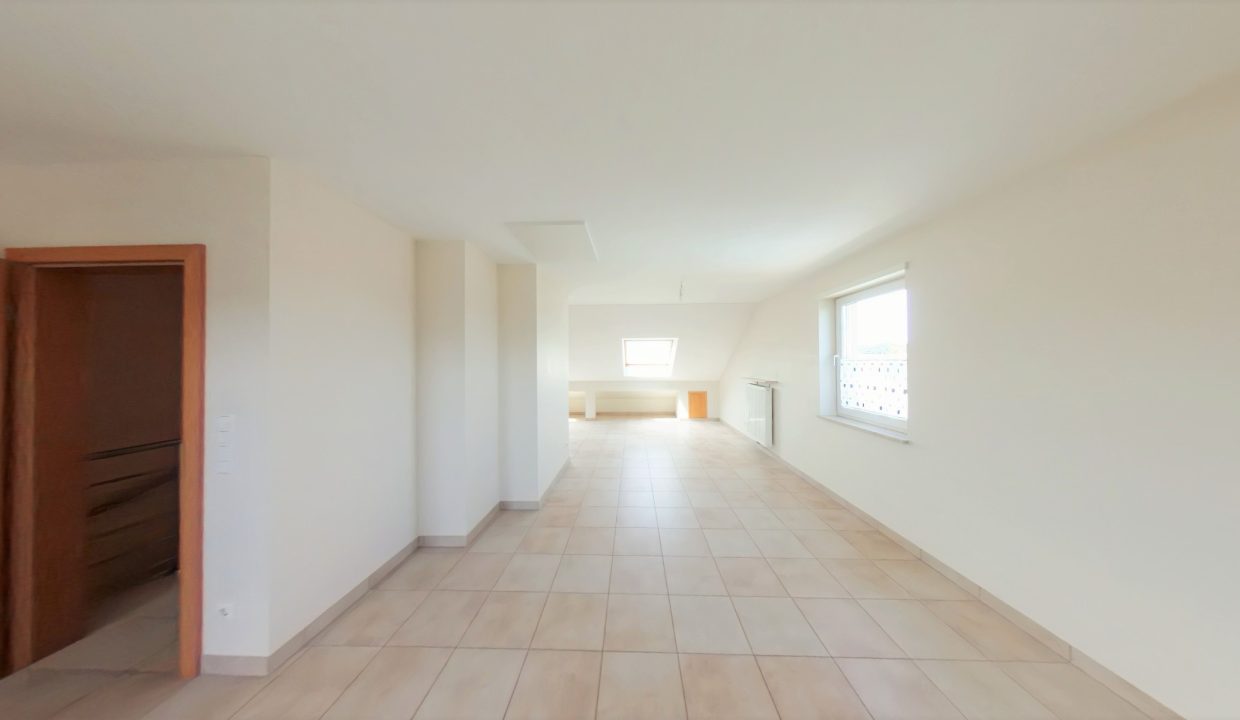 Combles (Chamrbe 4_5) (1)