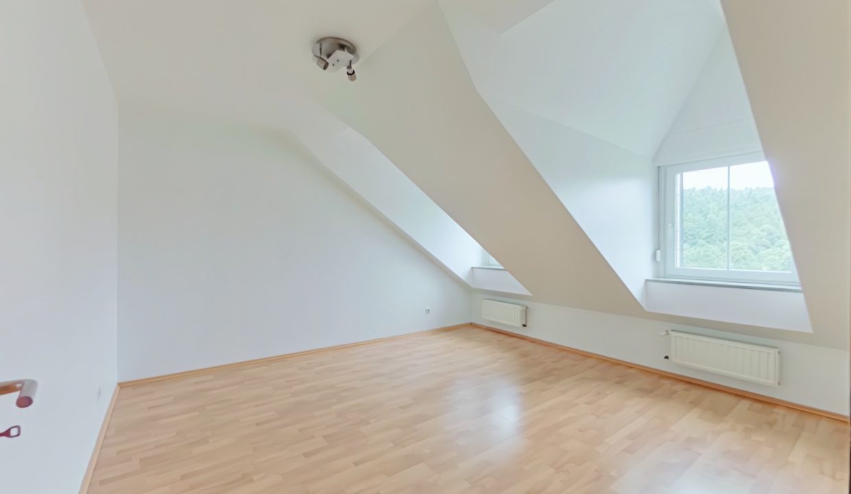 R0010284_20230803102459